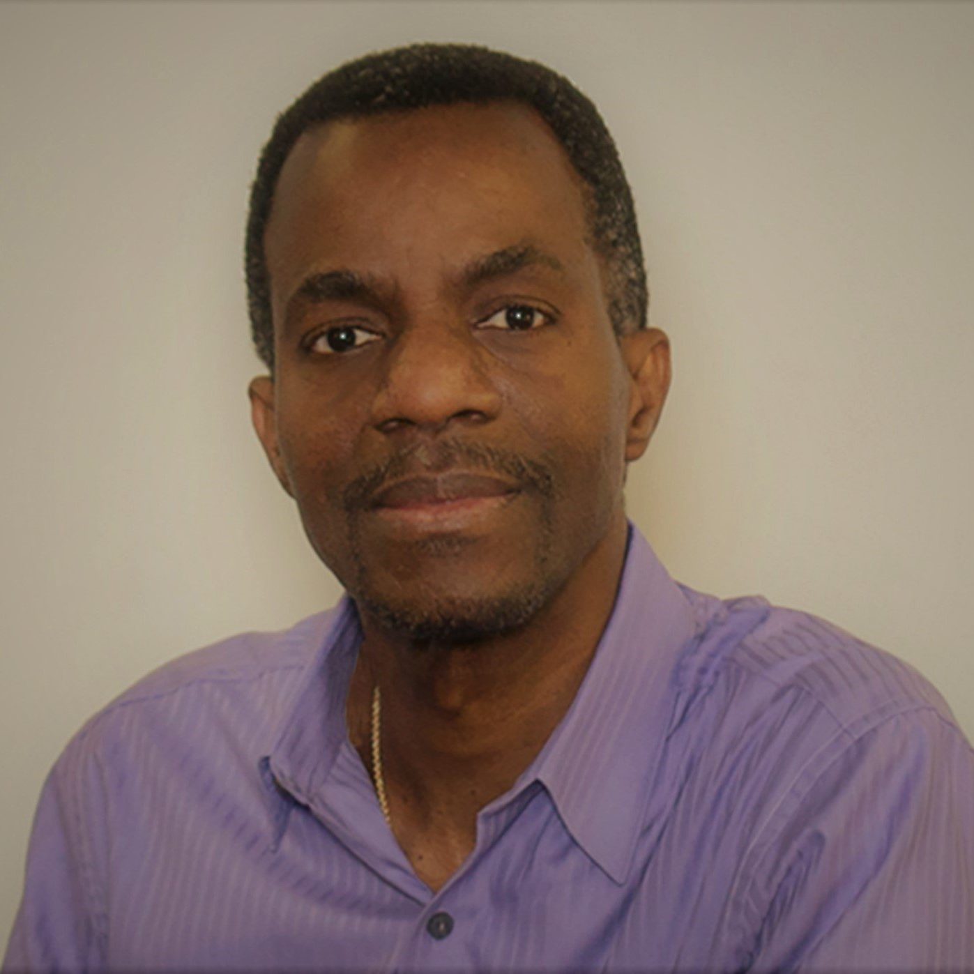 Ulester Headshot_102924